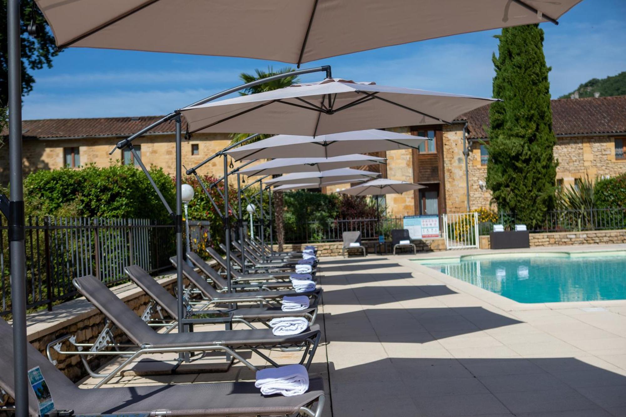 Domaine De Monrecour - Hotel & Restaurant - Proche De Sarlat Saint-Vincent-de-Cosse Esterno foto