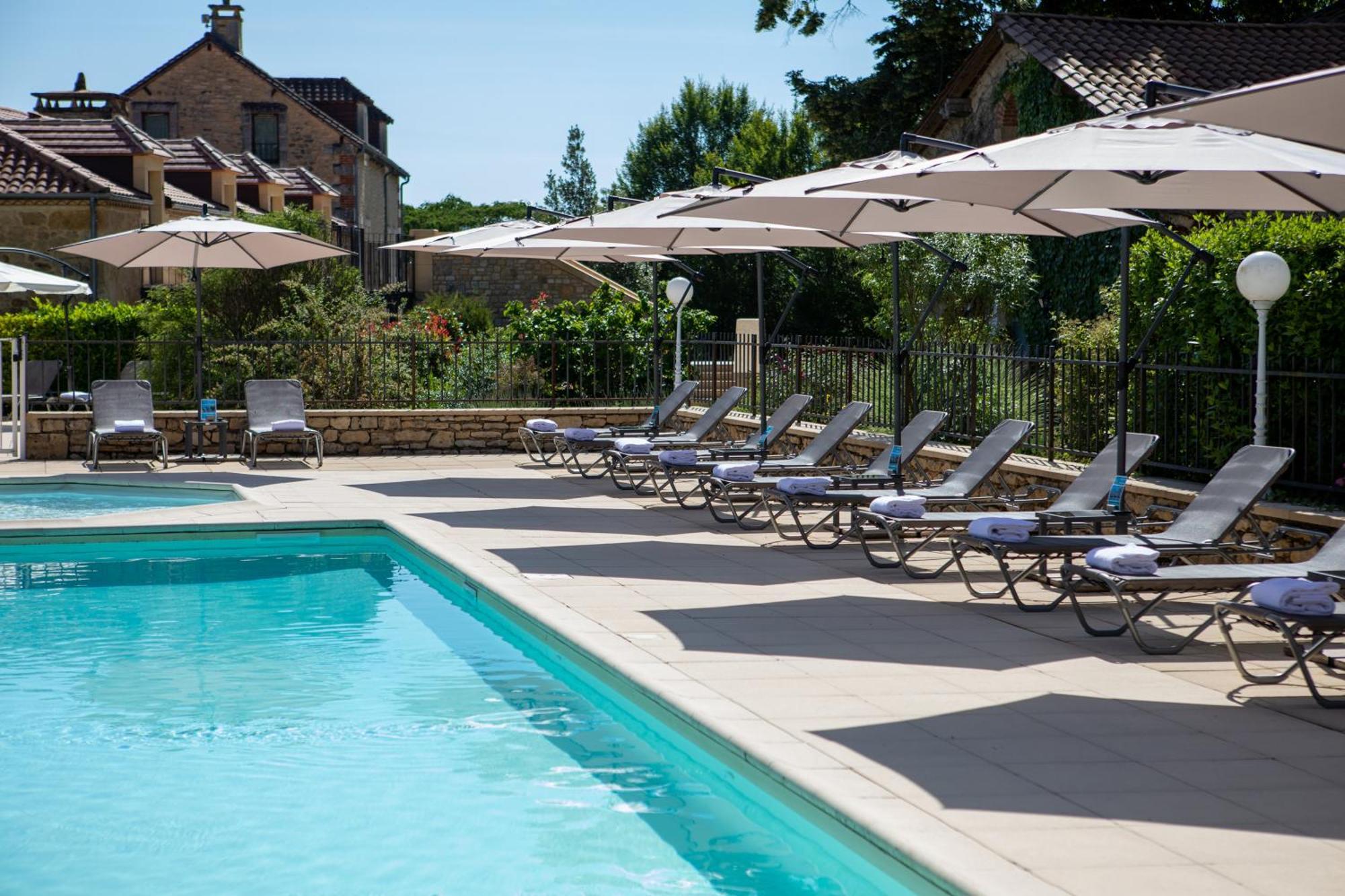 Domaine De Monrecour - Hotel & Restaurant - Proche De Sarlat Saint-Vincent-de-Cosse Esterno foto