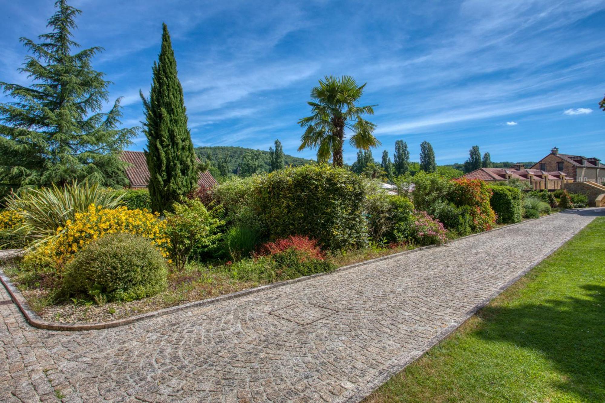 Domaine De Monrecour - Hotel & Restaurant - Proche De Sarlat Saint-Vincent-de-Cosse Esterno foto