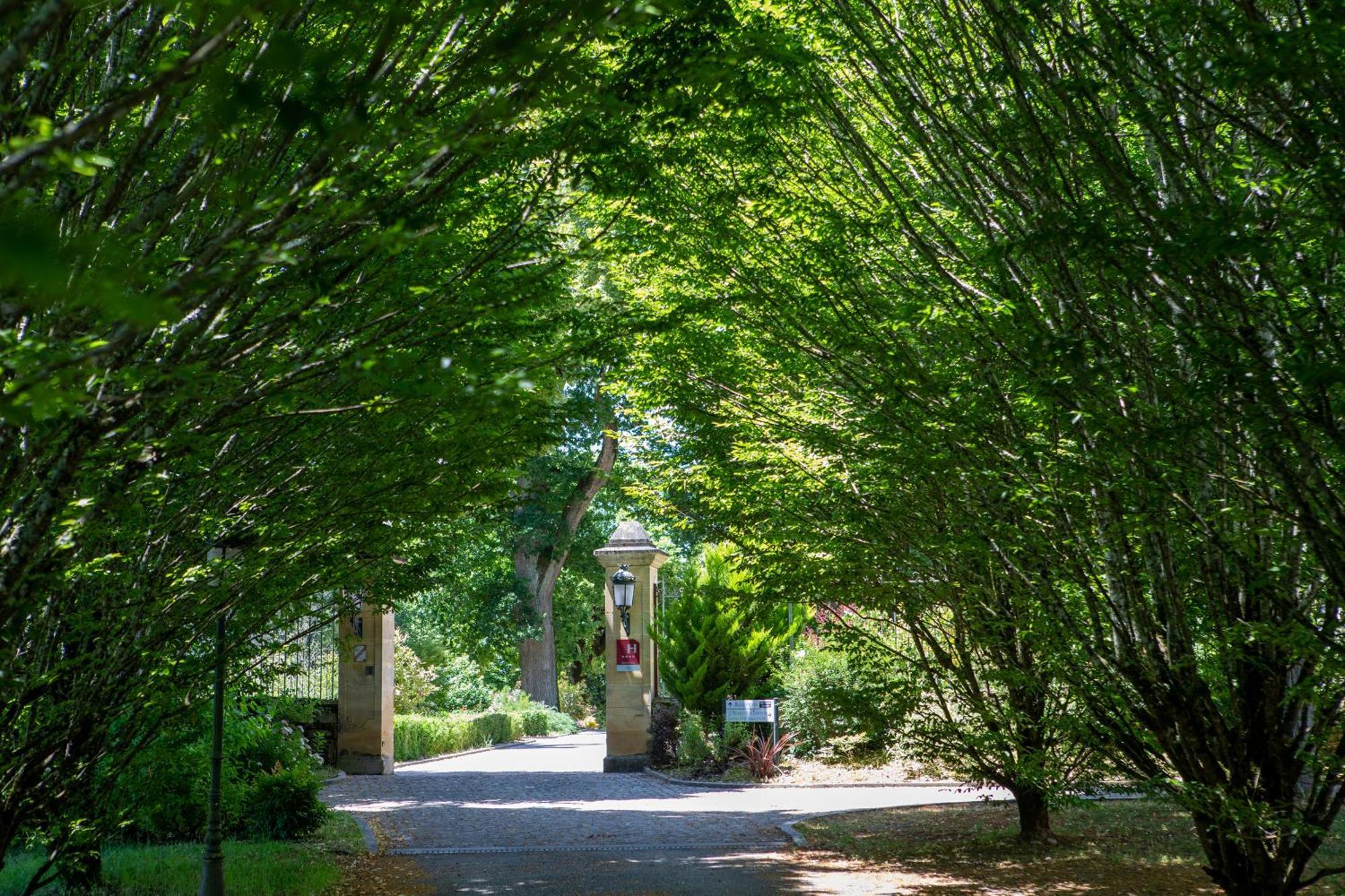 Domaine De Monrecour - Hotel & Restaurant - Proche De Sarlat Saint-Vincent-de-Cosse Esterno foto
