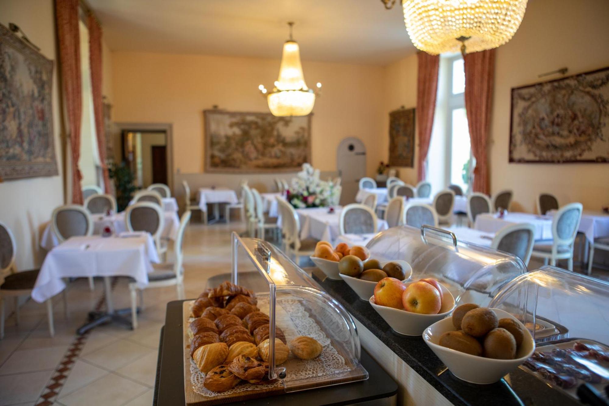 Domaine De Monrecour - Hotel & Restaurant - Proche De Sarlat Saint-Vincent-de-Cosse Esterno foto