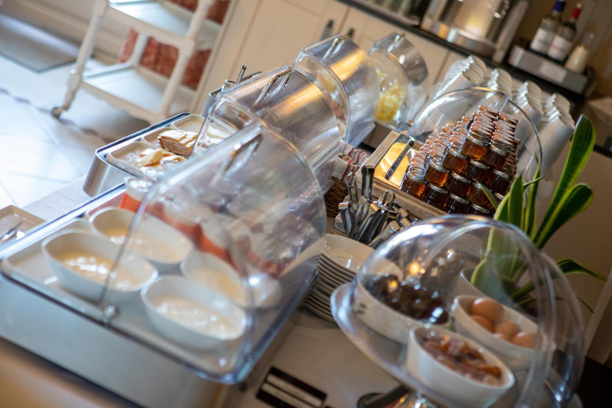 Domaine De Monrecour - Hotel & Restaurant - Proche De Sarlat Saint-Vincent-de-Cosse Esterno foto