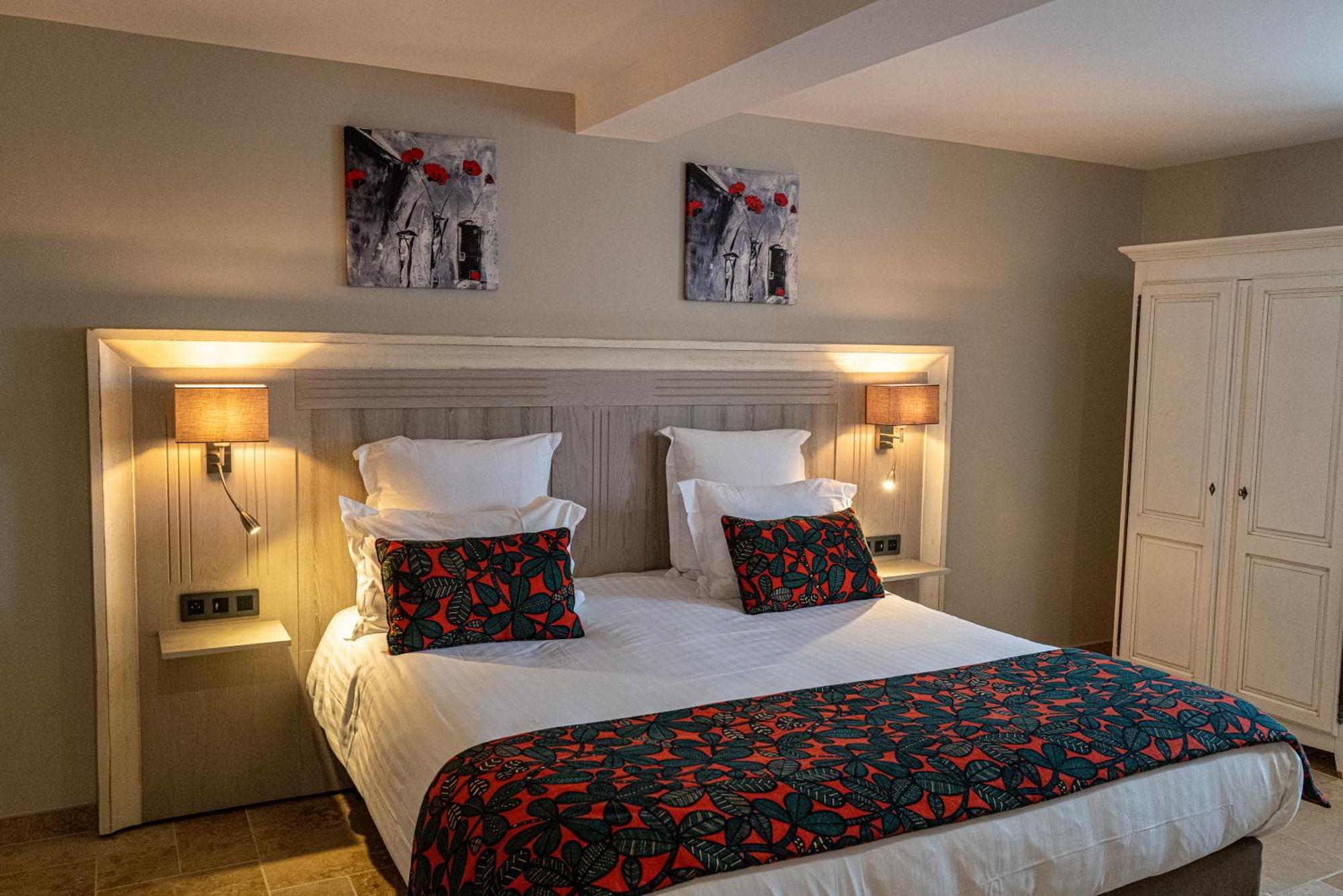 Domaine De Monrecour - Hotel & Restaurant - Proche De Sarlat Saint-Vincent-de-Cosse Esterno foto