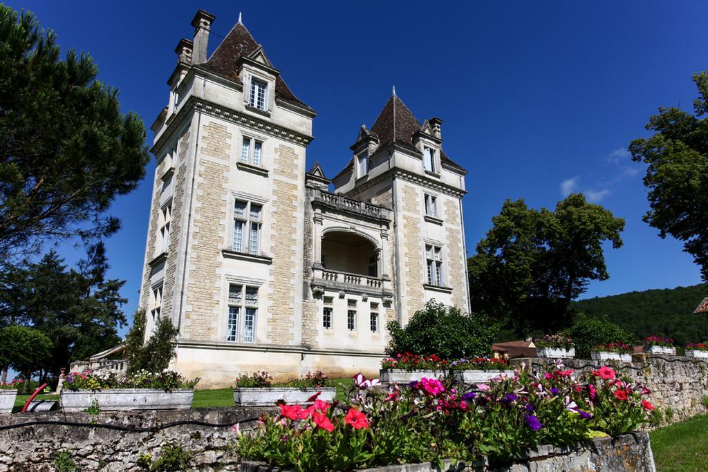 Domaine Du Chateau De Monrecour - Hotel Et Restaurant - Proche Sarlat Saint-Vincent-de-Cosse Esterno foto